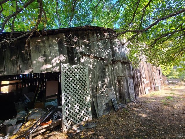 75589 Covelo Rd, Covelo, CA 95428