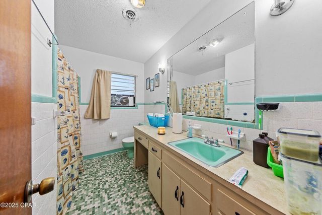 6131 Angelina Rd. Road, Pensacola, FL 32504