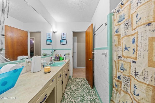 6131 Angelina Rd. Road, Pensacola, FL 32504