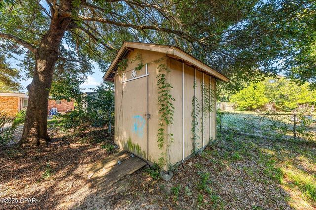 6131 Angelina Rd. Road, Pensacola, FL 32504