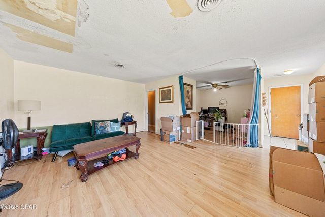 6131 Angelina Rd. Road, Pensacola, FL 32504