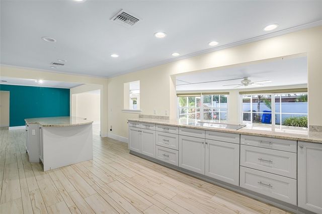 500 Gardenia Lane, Vero Beach, FL 32963