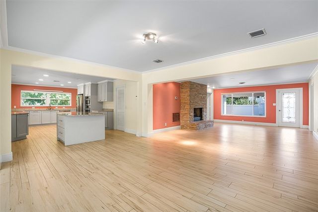 500 Gardenia Lane, Vero Beach, FL 32963