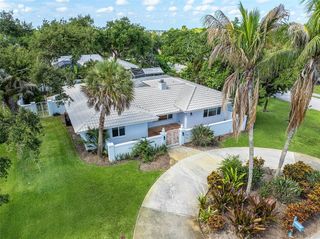 500 Gardenia Lane, Vero Beach, FL 32963
