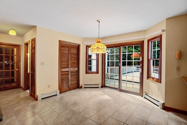 22 Danielle Ln, Mansfield, MA 02048