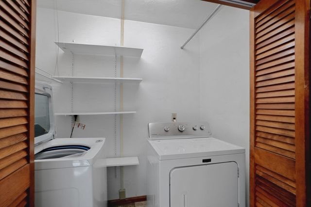 22 Danielle Ln, Mansfield, MA 02048