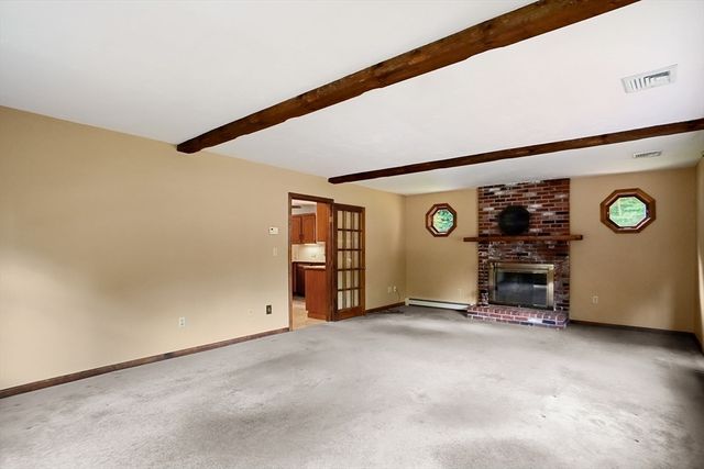 22 Danielle Ln, Mansfield, MA 02048