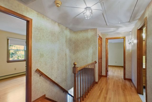 22 Danielle Ln, Mansfield, MA 02048