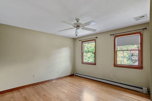 22 Danielle Ln, Mansfield, MA 02048