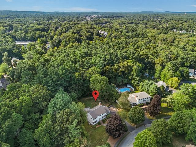 22 Danielle Ln, Mansfield, MA 02048