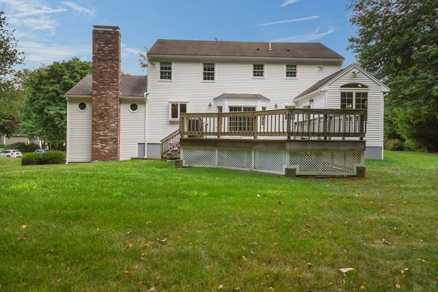 22 Danielle Ln, Mansfield, MA 02048