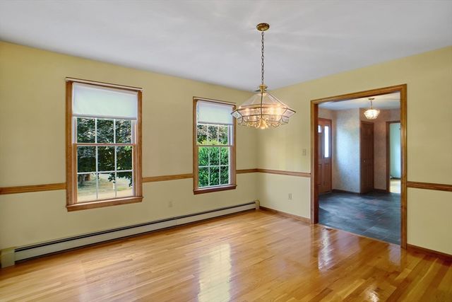 22 Danielle Ln, Mansfield, MA 02048