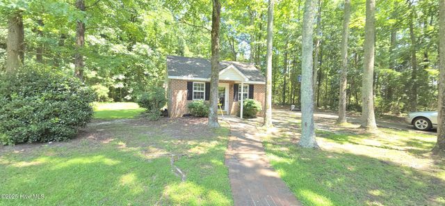 3129 Lake Pointe Trail, Rocky Mount, NC 27804