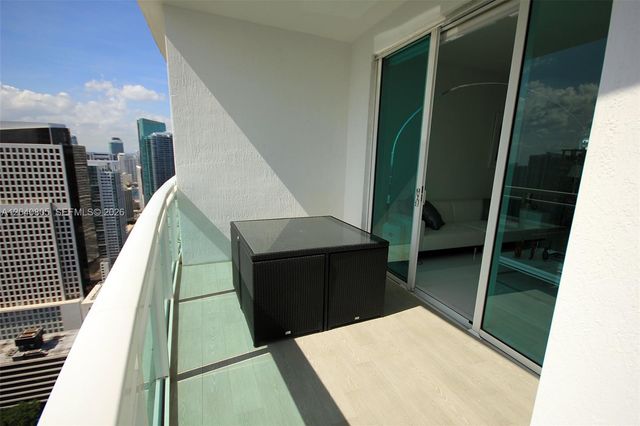 950 Brickell Bay Drive 4701, Miami, FL 33131