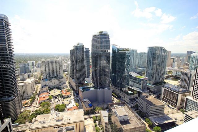 950 Brickell Bay Drive 4701, Miami, FL 33131
