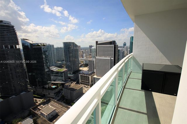 950 Brickell Bay Drive 4701, Miami, FL 33131