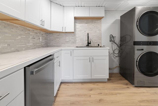 655 Ferndale Avenue, Lake Orion, MI 48362