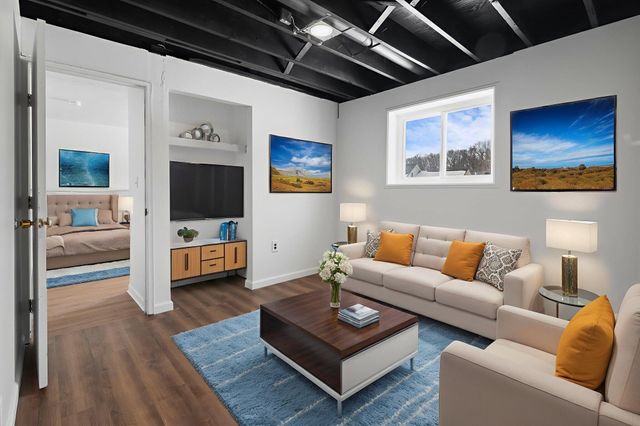 655 Ferndale Avenue, Lake Orion, MI 48362