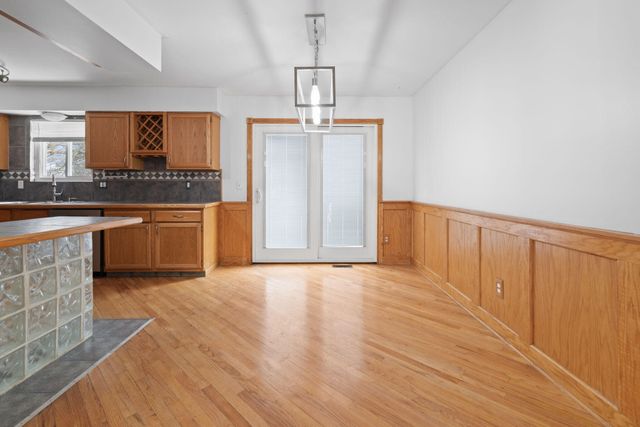 655 Ferndale Avenue, Lake Orion, MI 48362