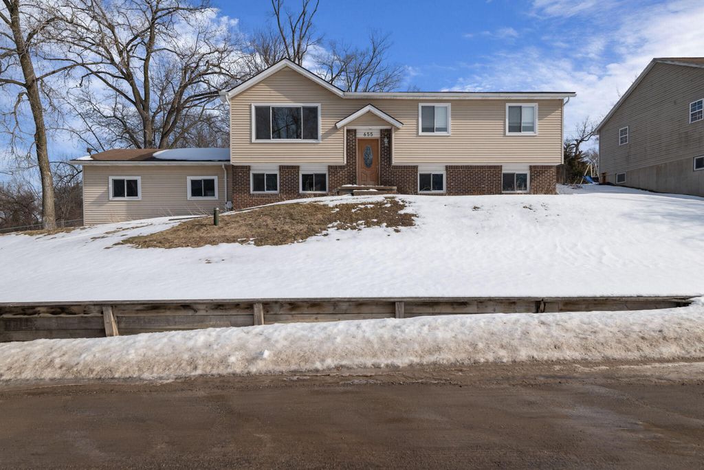 655 Ferndale Avenue, Lake Orion, MI 48362
