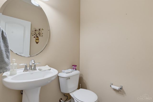 3344 Fairview Hill Court, Fairfield, OH 45014