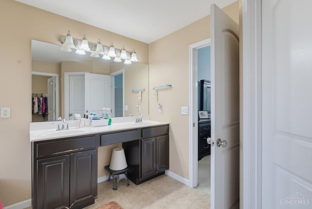 3344 Fairview Hill Court, Fairfield, OH 45014