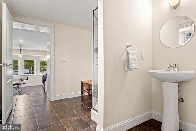 541 ATTERBURY, Villanova, PA 19085