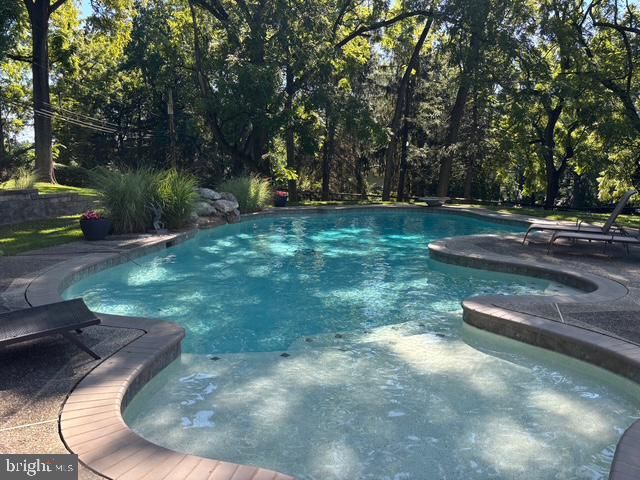 541 ATTERBURY, Villanova, PA 19085