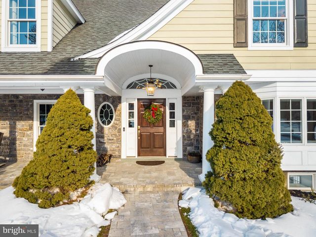 541 ATTERBURY, Villanova, PA 19085