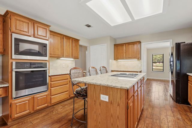 451 Blue Mound Road E, Haslet, TX 76052