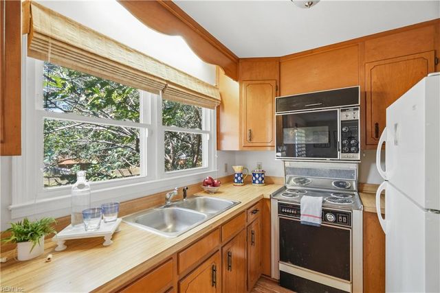 2312 Walke ST, Virginia Beach, VA 23451