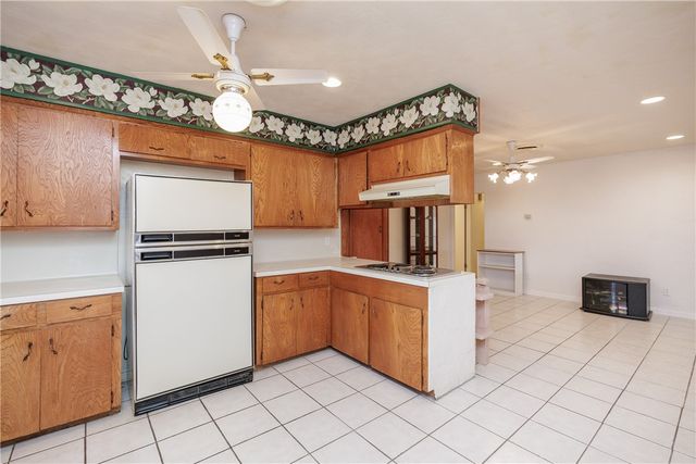 4025 Tripoli Dr, Corpus Christi, TX 78411