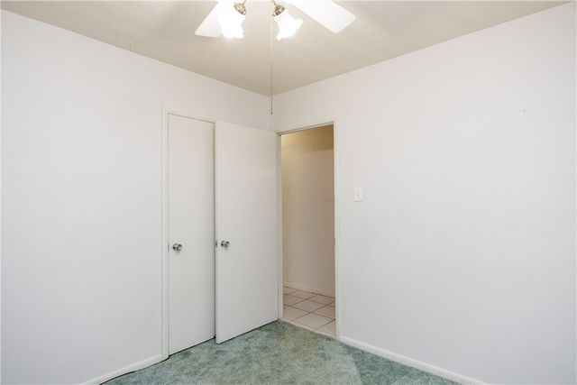 4025 Tripoli Dr, Corpus Christi, TX 78411