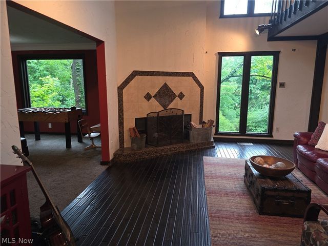 2868 Shade Road, Bath, OH 44333