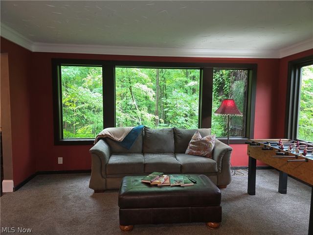 2868 Shade Road, Bath, OH 44333