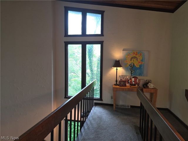 2868 Shade Road, Bath, OH 44333