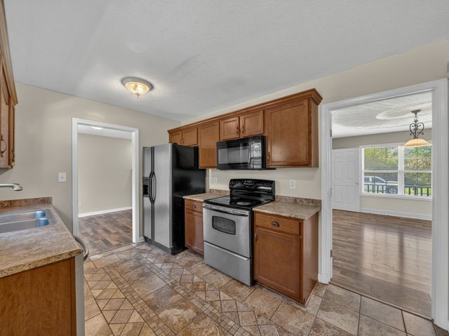 3409 Silty Ct, Clarksville, TN 37042