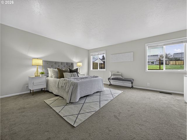 12976 Se 126TH Ave, Happy Valley, OR 97086