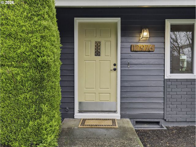 12976 Se 126TH Ave, Happy Valley, OR 97086