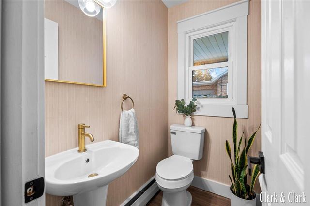 700 Aberdeen Street, Grand Rapids, MI 49505