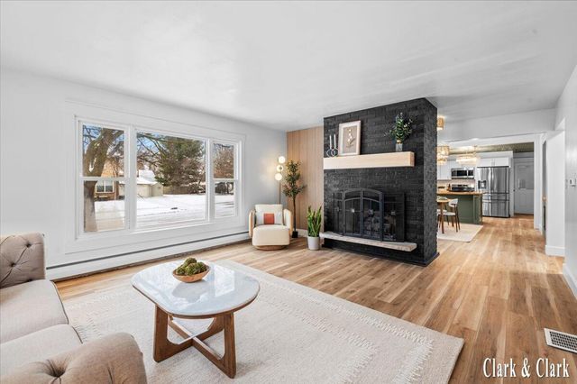 700 Aberdeen Street, Grand Rapids, MI 49505