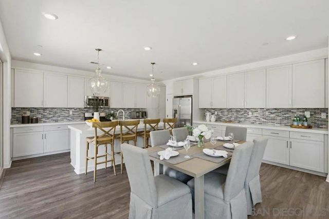 1944 Kepler Ct, Escondido, CA 92026