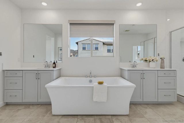 1944 Kepler Ct, Escondido, CA 92026
