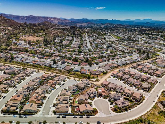 1944 Kepler Ct, Escondido, CA 92026