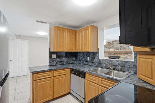 5711 64TH AVENUE N, Pinellas Park, FL 33781