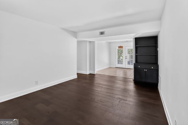 1261 Lavista Road NE F-2, Atlanta, GA 30324