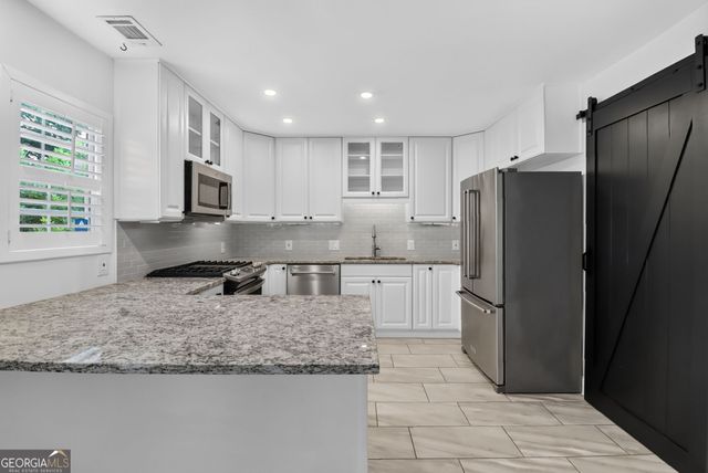 1261 Lavista Road NE F-2, Atlanta, GA 30324
