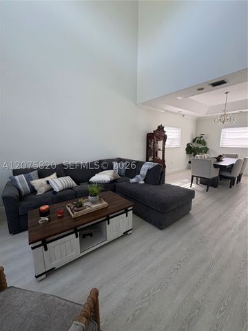 12071 SW 1st St, Miami, FL 33184