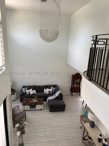 12071 SW 1st St, Miami, FL 33184