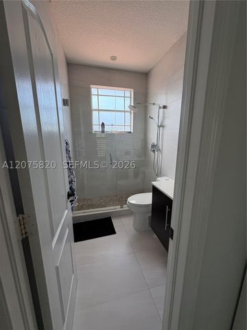 12071 SW 1st St, Miami, FL 33184